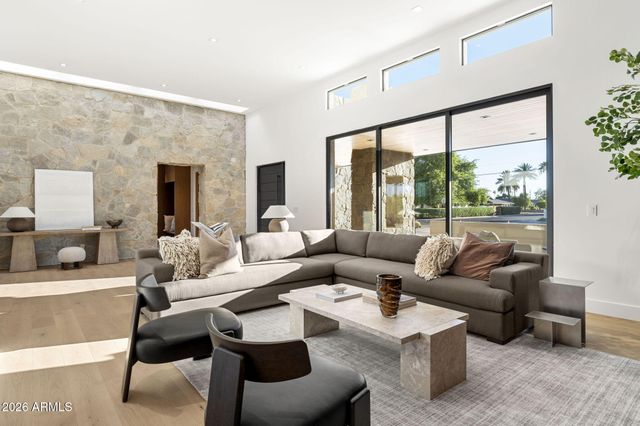 3801 N 64TH Street, Scottsdale, AZ 85251