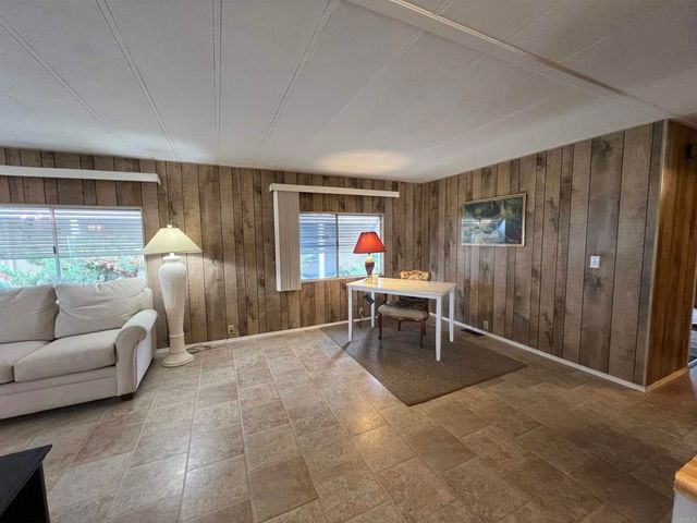 200 N El Camino Real 347, Oceanside, CA 92058