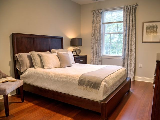 92 North Main St B318, West Boylston, MA 01583