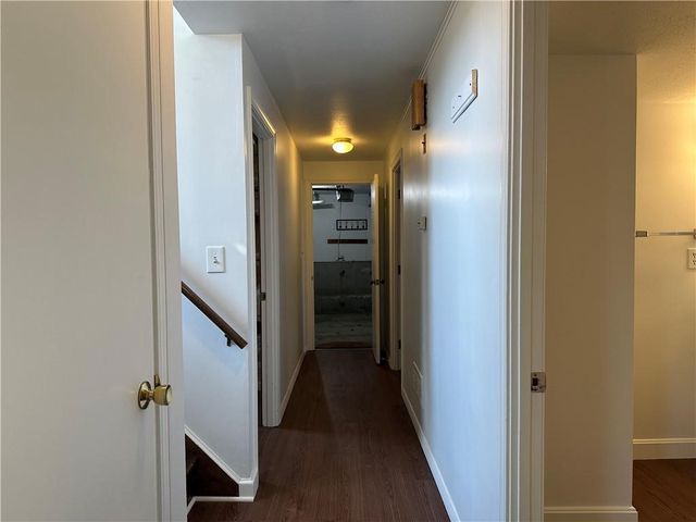 11 Pocono Road, Middletown, RI 02842