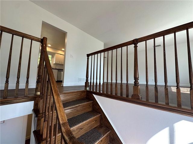 11 Pocono Road, Middletown, RI 02842