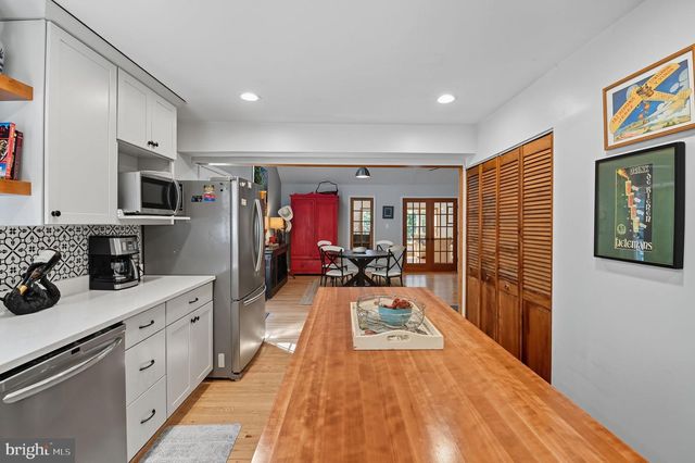 377 RAINBOW WAY, Front Royal, VA 22630