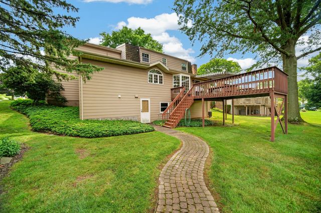 1002 RUTH Avenue, Erie, PA 16509