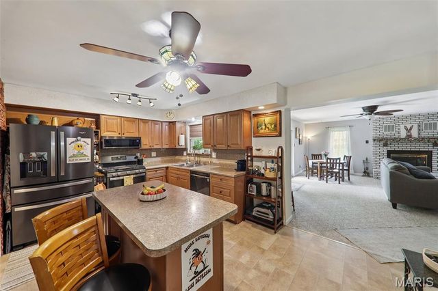 3520 Glen Bay Drive, St Louis, MO 63125