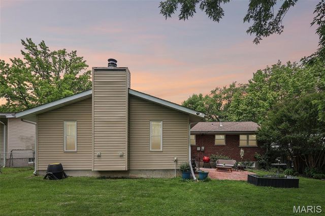 3520 Glen Bay Drive, St Louis, MO 63125