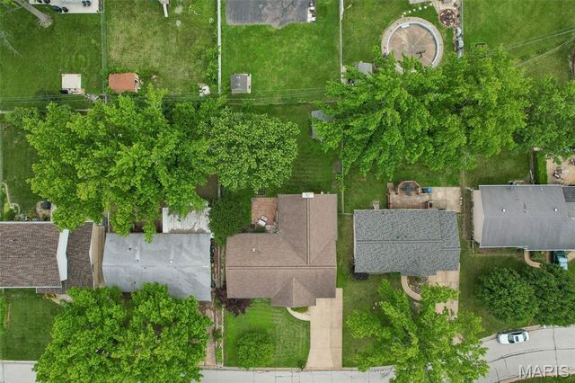 3520 Glen Bay Drive, St Louis, MO 63125