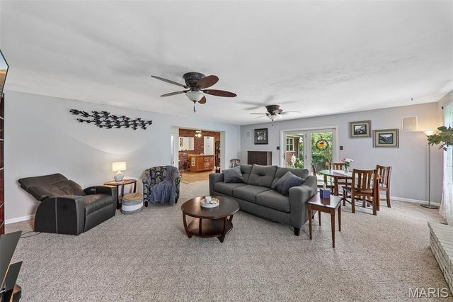 3520 Glen Bay Drive, St Louis, MO 63125
