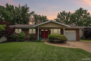 3520 Glen Bay Drive, St Louis, MO 63125