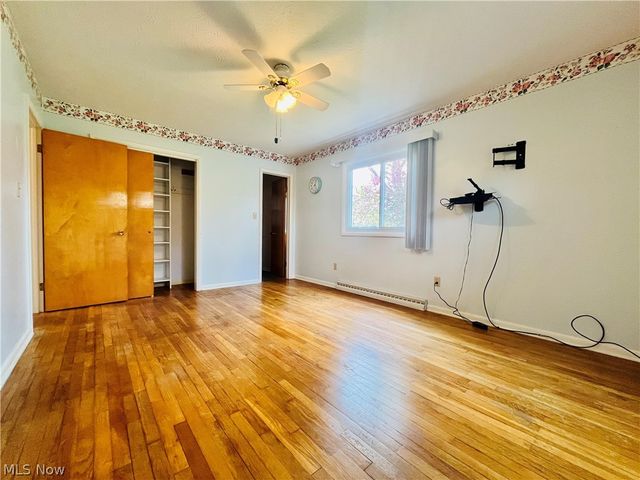 211 Square Drive, Madison, OH 44057