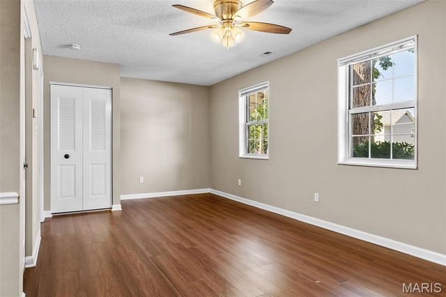 1426 Thrush Place, St Louis, MO 63144