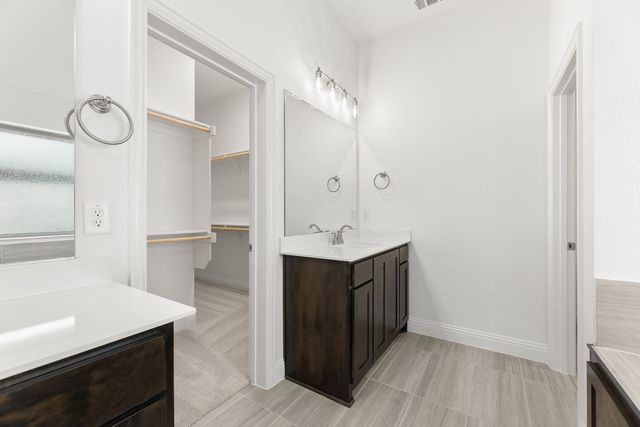 148 Trinity Street, Grandview, TX 76050