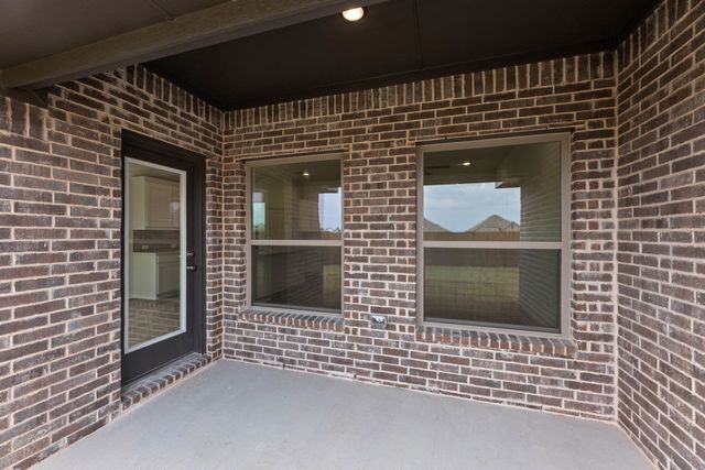 148 Trinity Street, Grandview, TX 76050