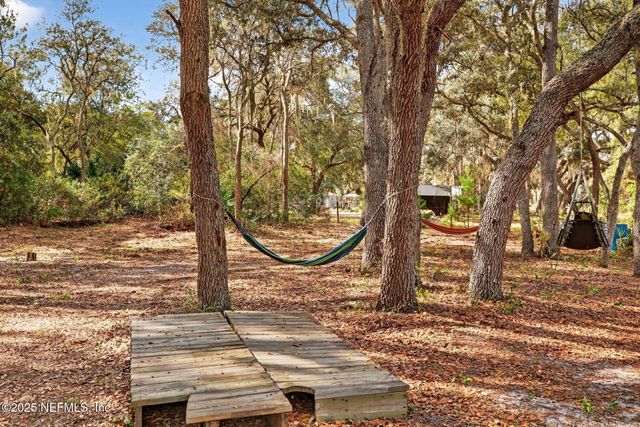 241 OLEANDER Street, Pomona Park, FL 32181