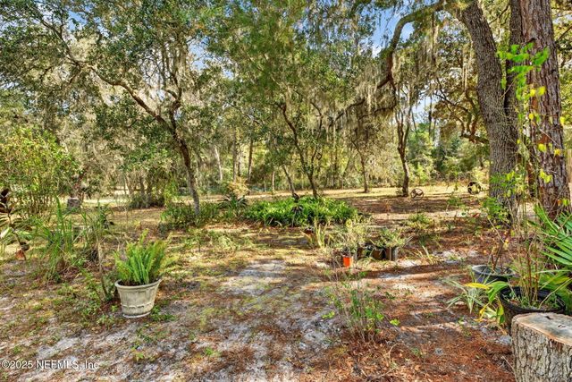 241 OLEANDER Street, Pomona Park, FL 32181