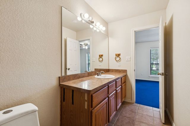 5602 Overridge Drive, Arlington, TX 76017