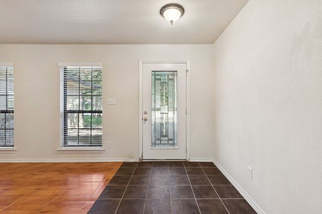 5602 Overridge Drive, Arlington, TX 76017
