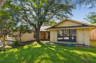 5602 Overridge Drive, Arlington, TX 76017