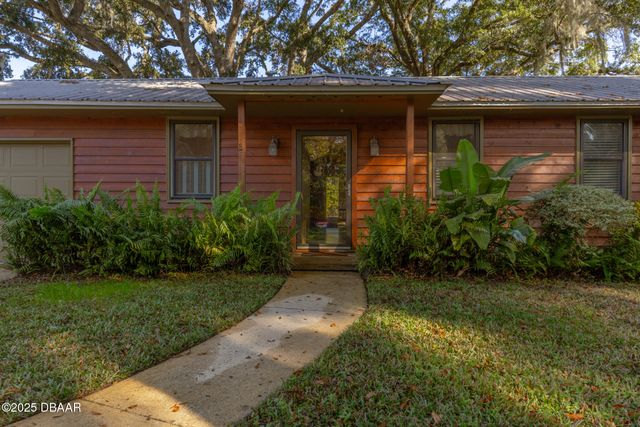 7915 Breezy Point Road W, Melrose, FL 32666