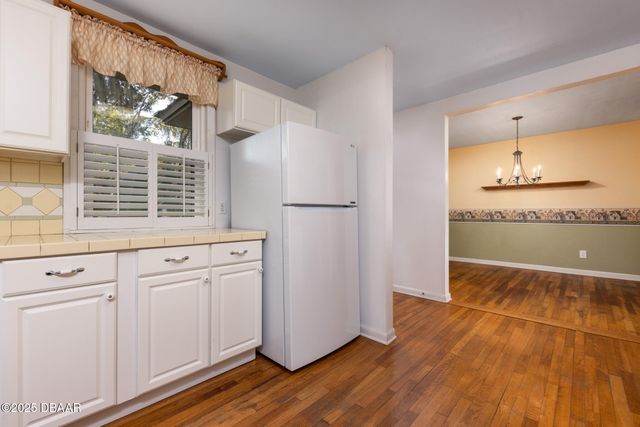 7915 Breezy Point Road W, Melrose, FL 32666