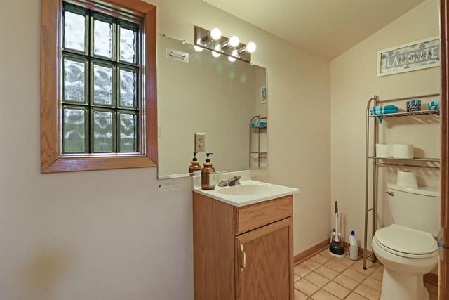 N7307 Mariner Hills CIRCLE, Elkhorn, WI 53121