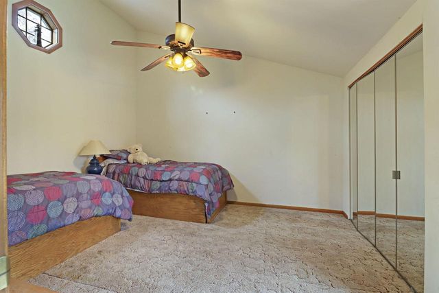 N7307 Mariner Hills CIRCLE, Elkhorn, WI 53121