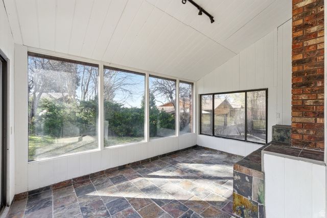 488 E 250 S, Hyde Park, UT 84318