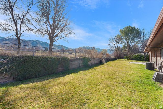 488 E 250 S, Hyde Park, UT 84318