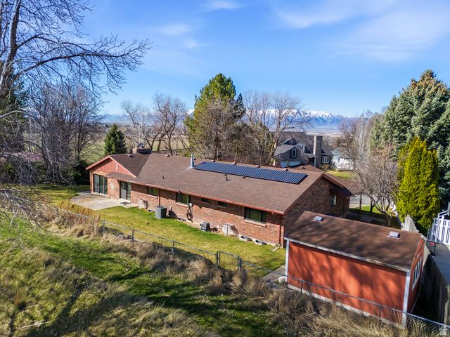 488 E 250 S, Hyde Park, UT 84318