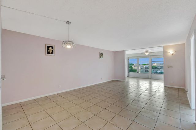 14623 Bonaire Boulevard 502, Delray Beach, FL 33446