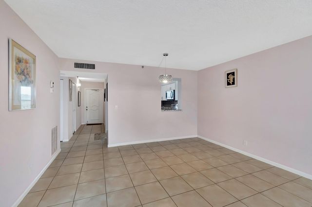 14623 Bonaire Boulevard 502, Delray Beach, FL 33446