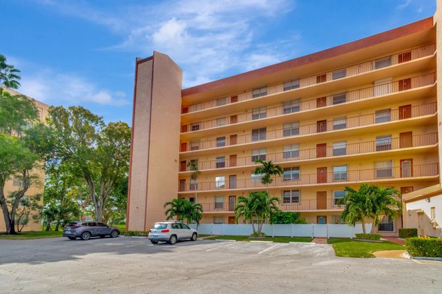 14623 Bonaire Boulevard 502, Delray Beach, FL 33446