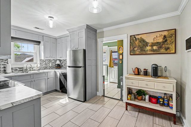 2806 Elliott Dr, Old Hickory, TN 37138