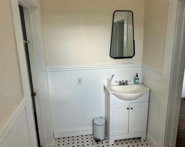 4922 N SUWANEE AVENUE, Tampa, FL 33603