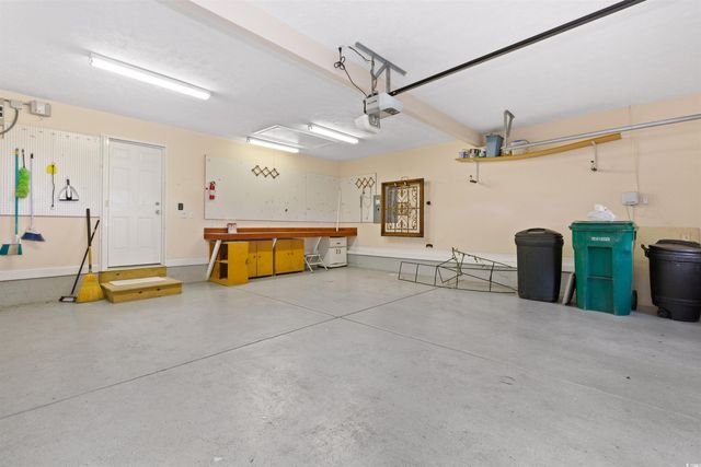 5632 S Blackmoor Dr., Murrells Inlet, SC 29576