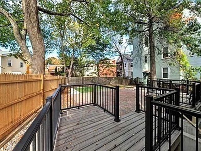 139 River St 139, Cambridge, MA 02139