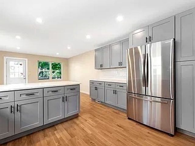139 River St 139, Cambridge, MA 02139