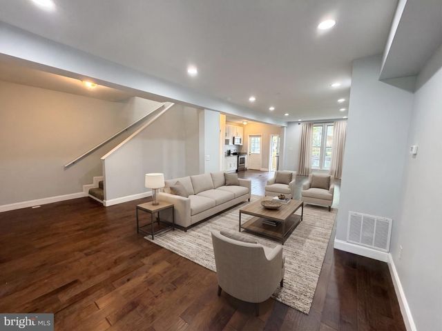 3706 WOODHAVEN AVE, Baltimore, MD 21216