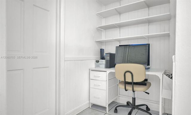 201 N 68th Way, Hollywood, FL 33024
