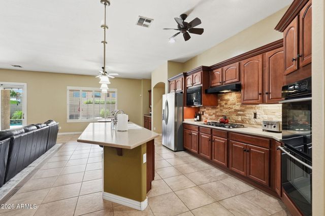 11427 E STANTON Circle, Mesa, AZ 85212