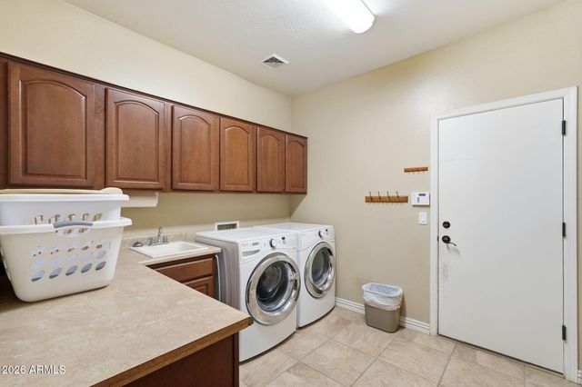 11427 E STANTON Circle, Mesa, AZ 85212