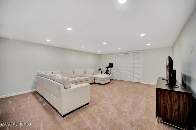 3503 Scarecrow Court, Freehold, NJ 07728