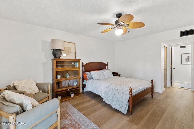6777 E Dorado Court, Tucson, AZ 85715