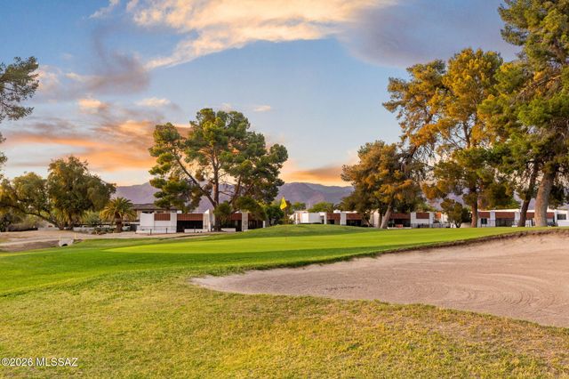 6777 E Dorado Court, Tucson, AZ 85715