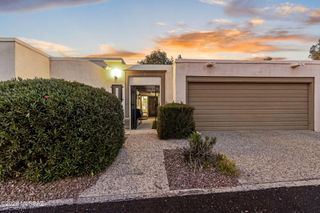 6777 E Dorado Court, Tucson, AZ 85715