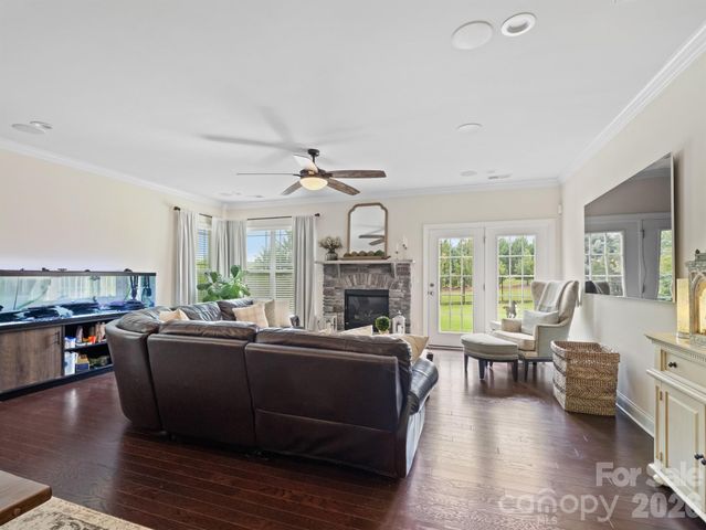 12610 Old Westbury Drive, Cornelius, NC 28031