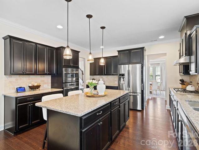 12610 Old Westbury Drive, Cornelius, NC 28031