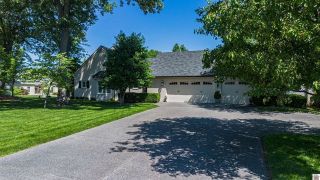 315 Troon, Paducah, KY 42001