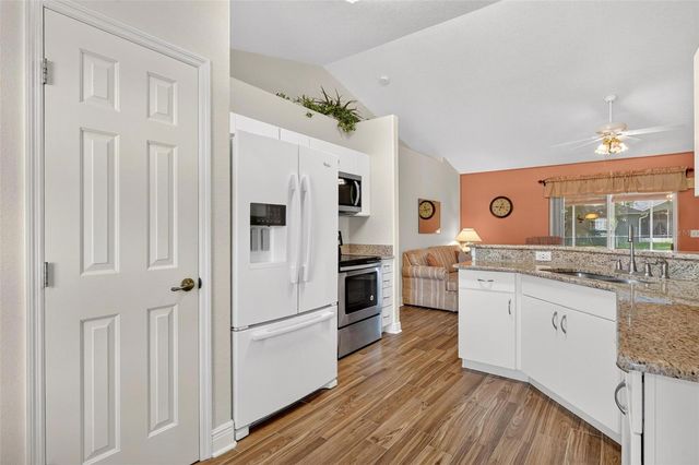 1025 GREEN RIDGE COURT, Minneola, FL 34715
