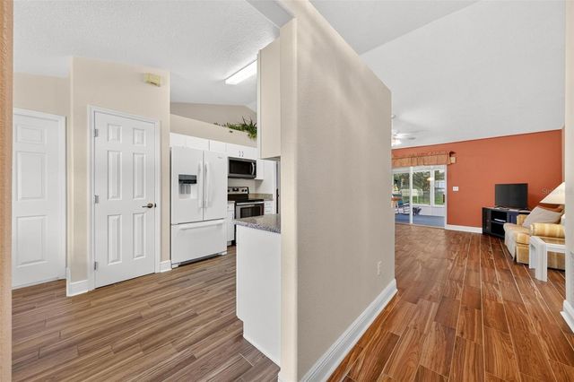 1025 GREEN RIDGE COURT, Minneola, FL 34715