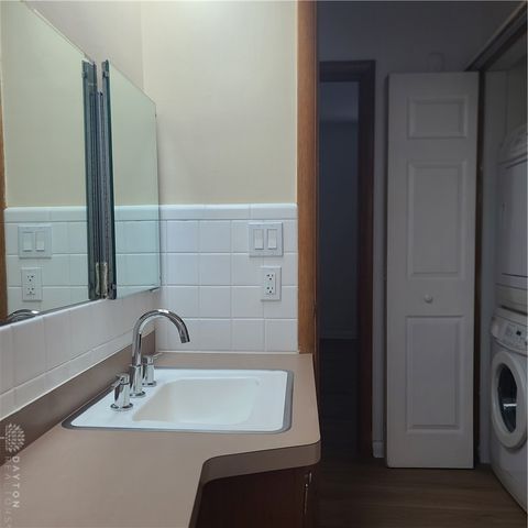 15 Odlin Avenue, Dayton, OH 45405